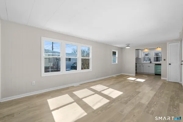 $149,900 | 44 Linden Avenue North, Westbrook, CT 06498