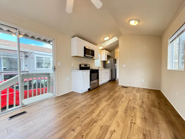 $94,900 | 111 El Crystal Drive, Unit 111, Santa Rosa, CA 95407