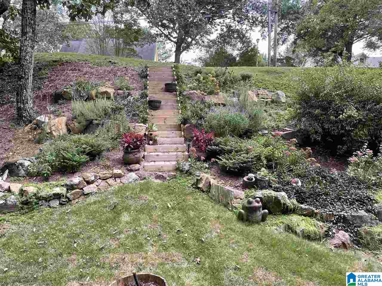 4006 South Shades Crest Road Birmingham, AL 35244 - Photo 3 of 48