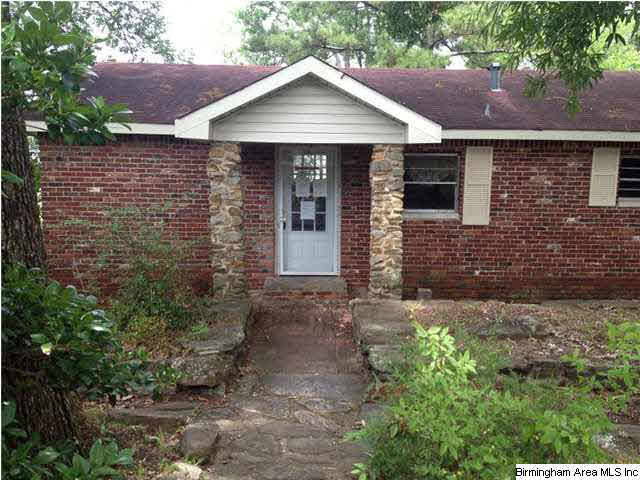 706 16th Street West Jasper, AL 35501 - Photo 3 of 9