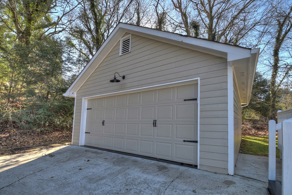 99 Kingtown Street McCaysville, GA 30555 - Photo 13 of 44