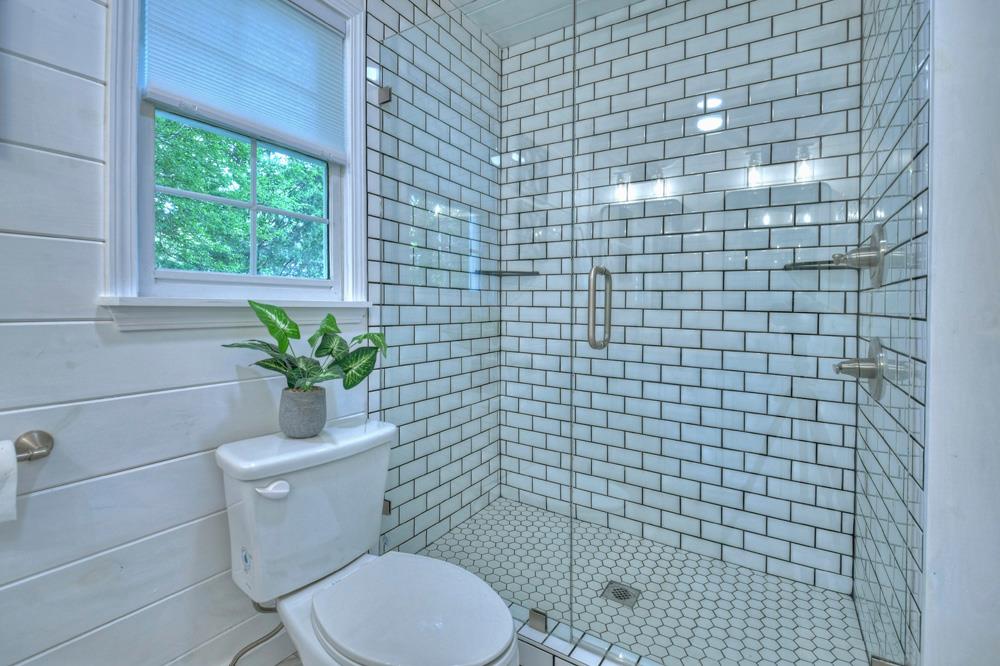 99 Kingtown Street McCaysville, GA 30555 - Photo 7 of 44