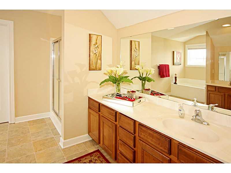 12261 Wolverton Way Fishers, IN 46037 - Photo 13 of 24 Gallery Image 13