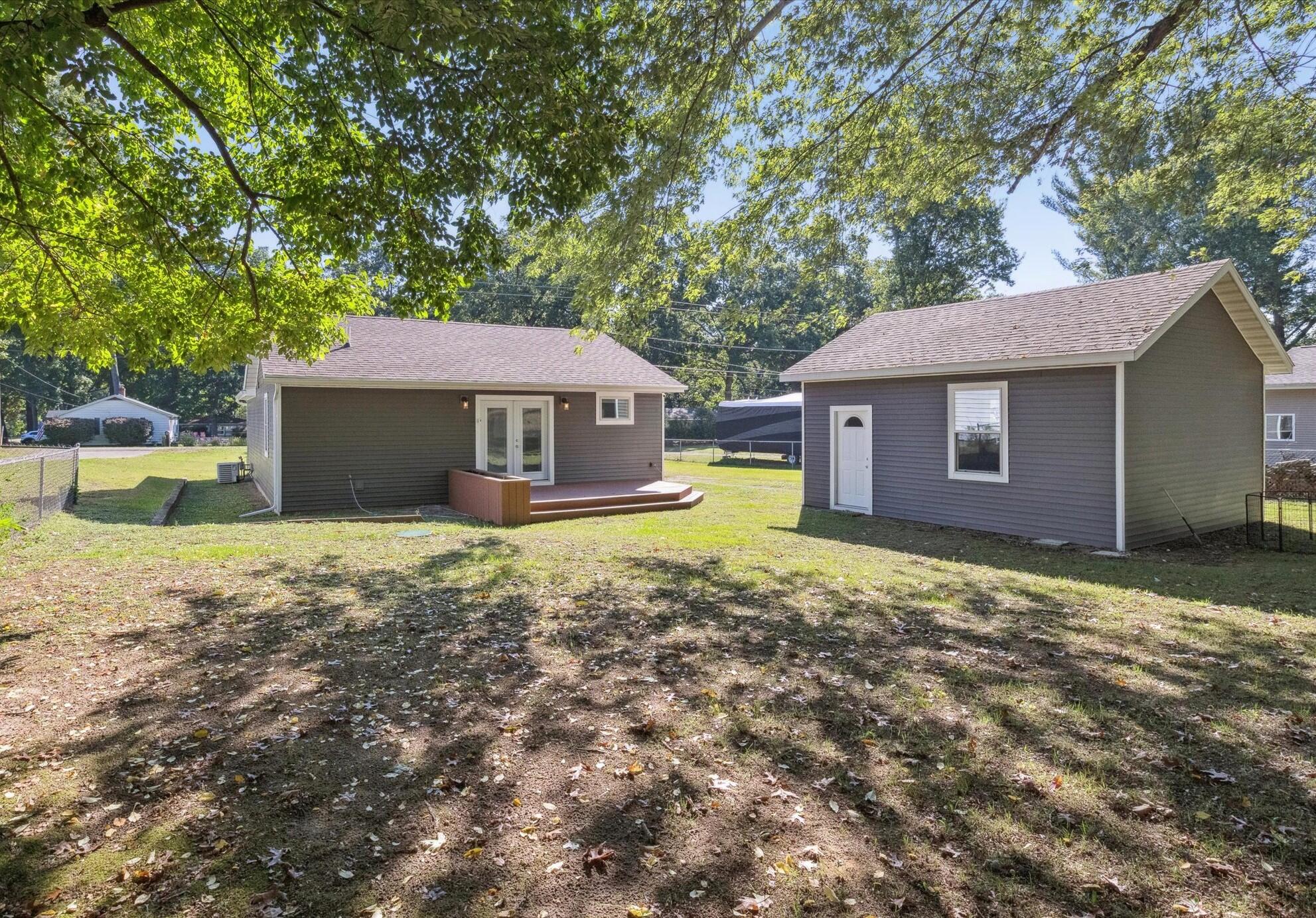 1394 Huntly Road Niles, MI 49120 - Photo 33 of 37 Back of Home