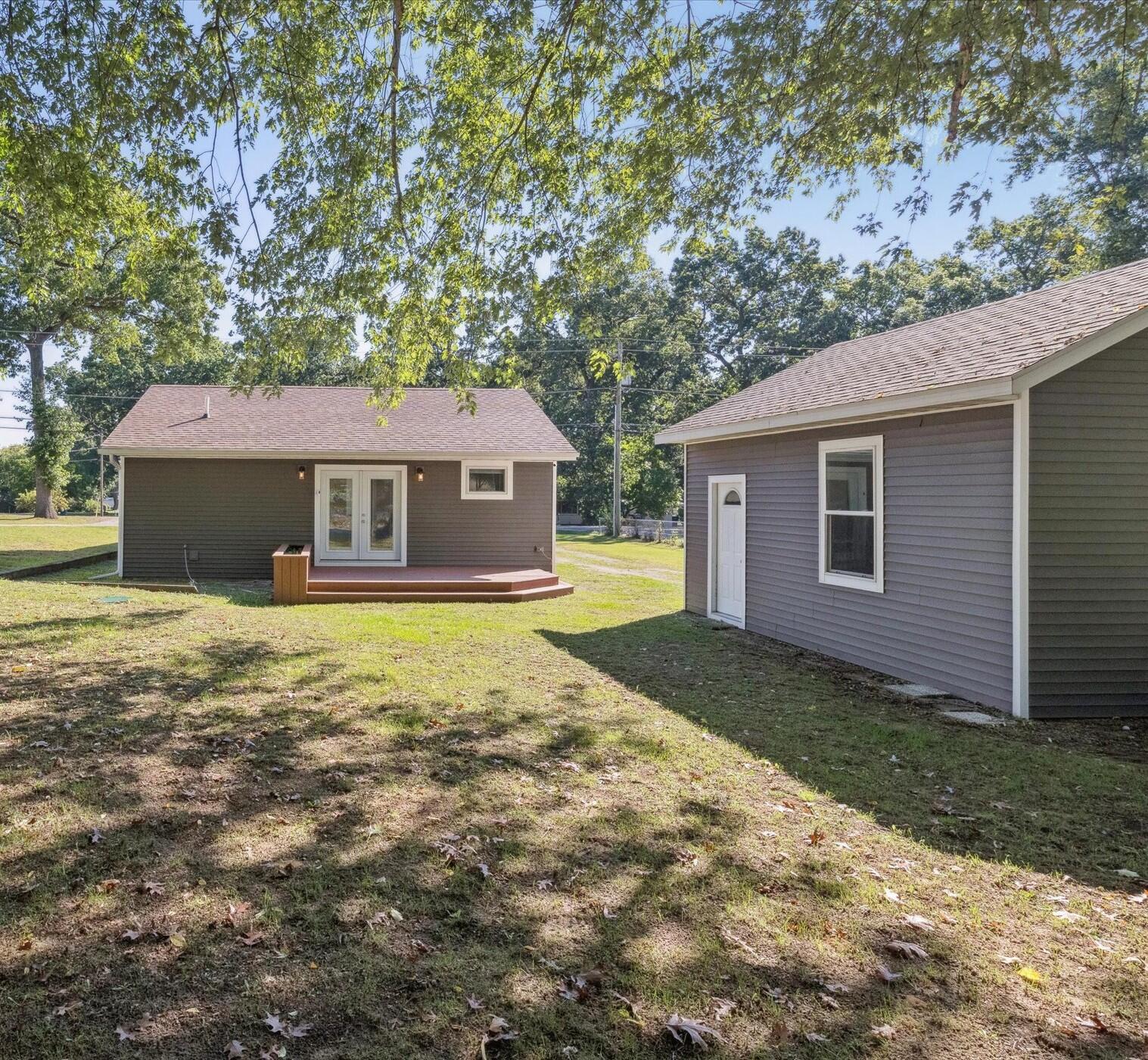 1394 Huntly Road Niles, MI 49120 - Photo 34 of 37 Back of Home