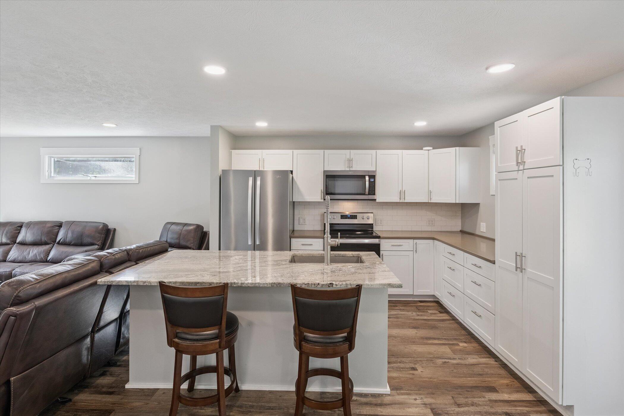 1394 Huntly Road Niles, MI 49120 - Photo 10 of 37 Kitchen