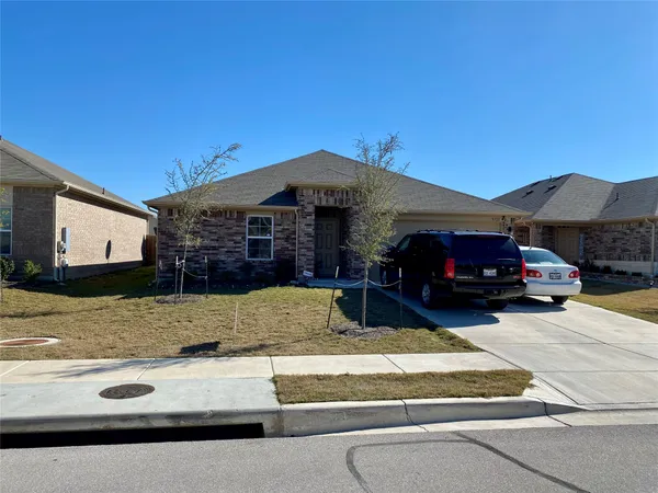 $1,995 | 5721 Roderick Drive, Austin, TX 78724