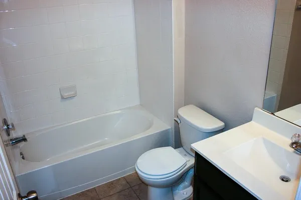 $1,995 | 5721 Roderick Drive, Austin, TX 78724