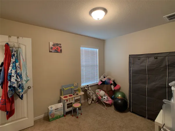 $1,995 | 5721 Roderick Drive, Austin, TX 78724