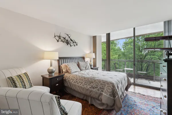 $1,250,000 | 4200 Massachusetts Avenue Northwest, Unit 106, Washington, DC 20016