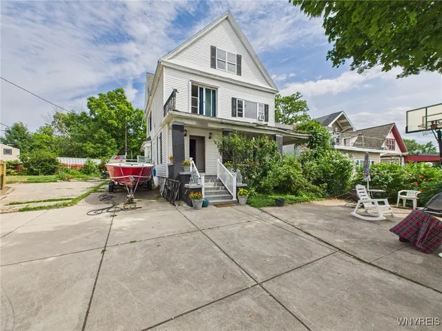 $299,900 | 2403 Niagara Street, Buffalo, NY 14207