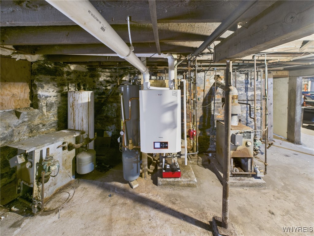 2403 Niagara Street Buffalo, NY 14207 - Photo 29 of 30