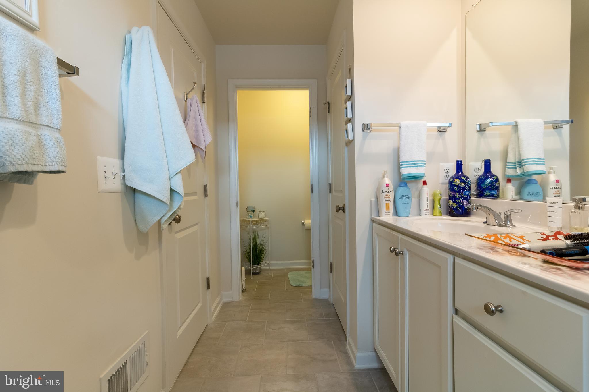 8414 Pine Bluff Road Frederick, MD 21704 - Photo 20 of 32 Water closet Master Bedoom