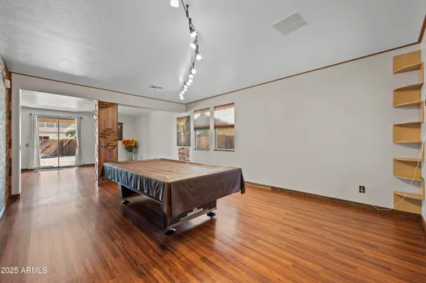 $395,000 | 3232 West St Anne Avenue, Phoenix, AZ 85041