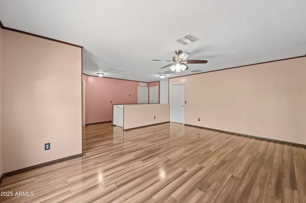 $395,000 | 3232 West St Anne Avenue, Phoenix, AZ 85041