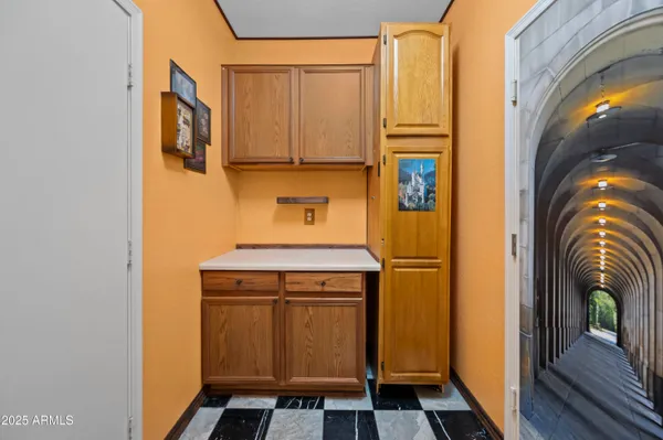 $395,000 | 3232 West St Anne Avenue, Phoenix, AZ 85041