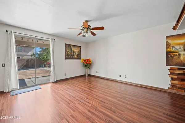 $395,000 | 3232 West St Anne Avenue, Phoenix, AZ 85041