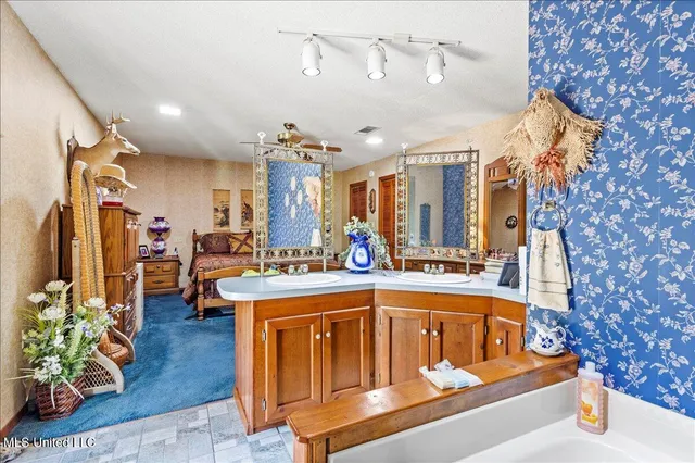 $1,260,000 | 121 Cemetery Road, Tylertown, MS 39667