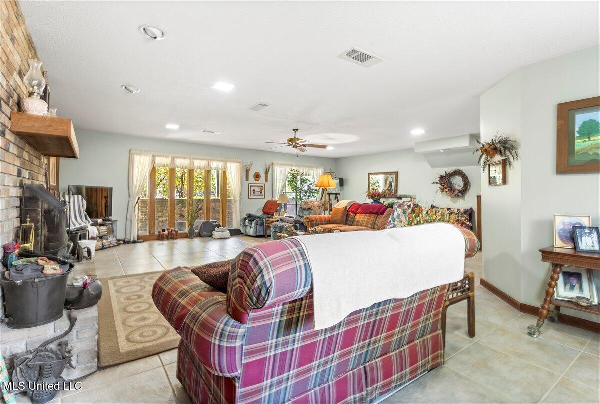 121 Cemetery Road Tylertown, MS 39667 - Photo 27 of 48 28-HJ0A6430