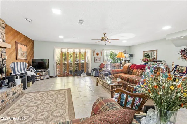 $1,260,000 | 121 Cemetery Road, Tylertown, MS 39667