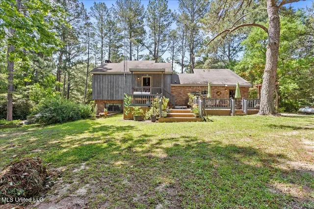 $1,260,000 | 121 Cemetery Road, Tylertown, MS 39667