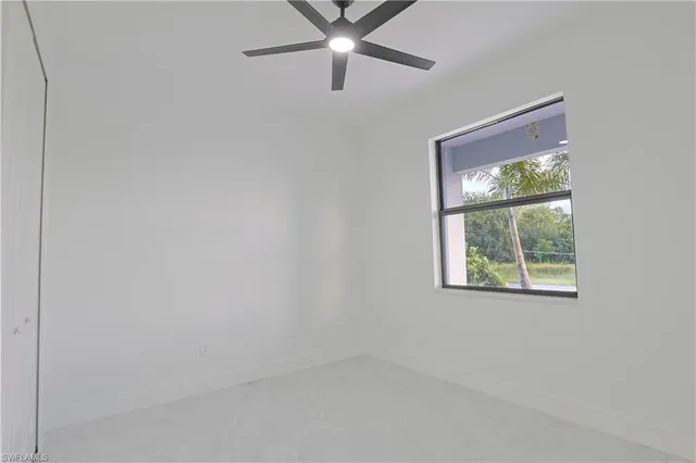 $499,999 | 847 Duplex Street East, Lehigh Acres, FL 33974