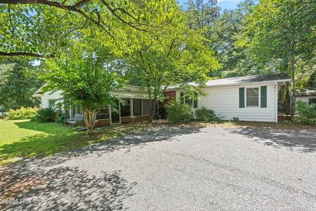 $399,000 | 1360 Midland Road, Southern Pines, NC 28387