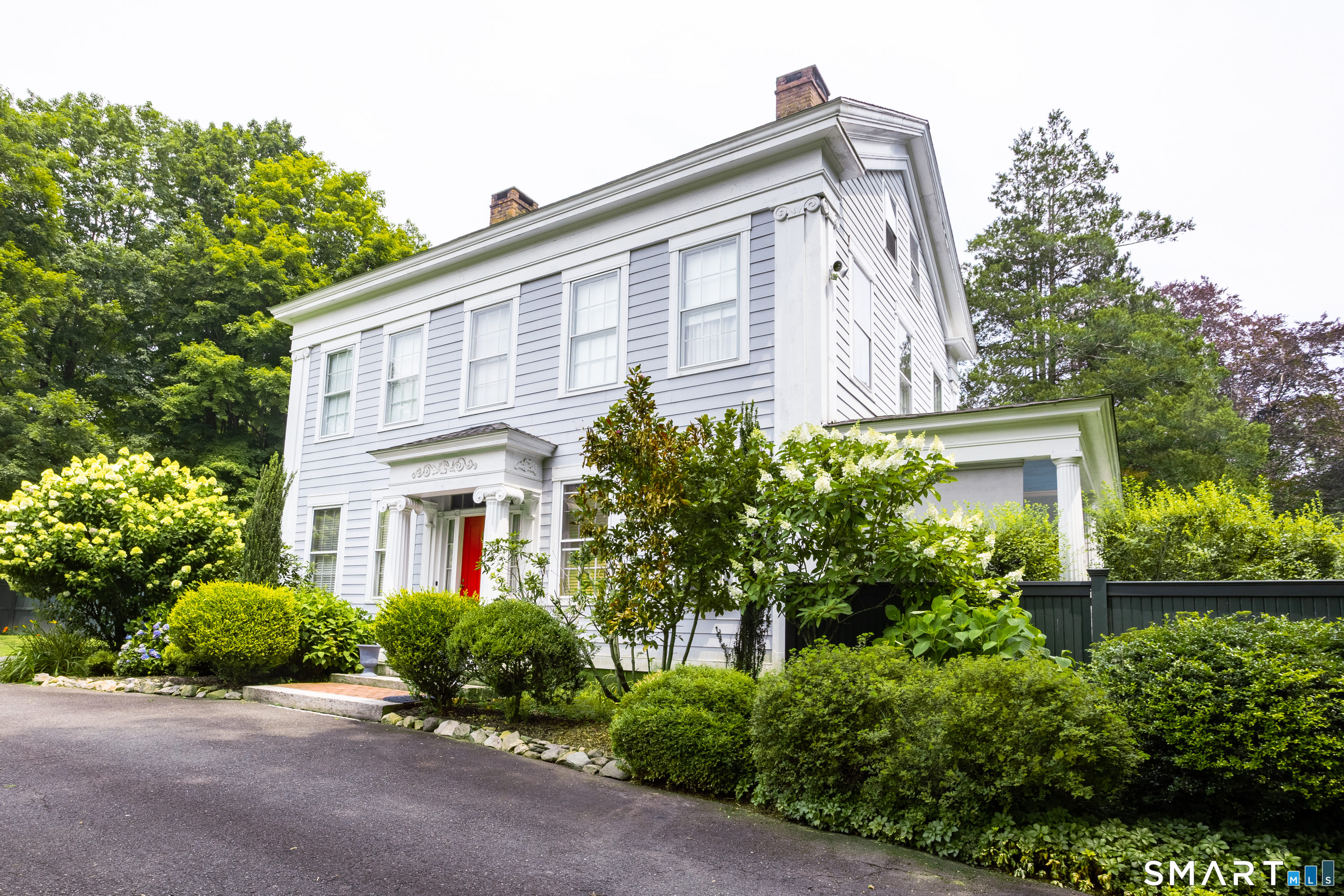 93 Toddy Hill Road Newtown, CT 06482 - Photo 2 of 41