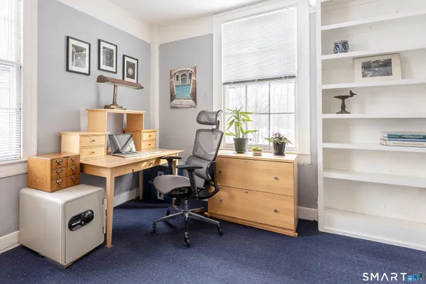 $929,900 | 93 Toddy Hill Road, Newtown, CT 06482