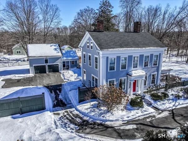 $929,900 | 93 Toddy Hill Road, Newtown, CT 06482
