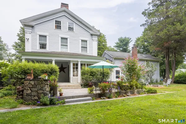 $929,900 | 93 Toddy Hill Road, Newtown, CT 06482