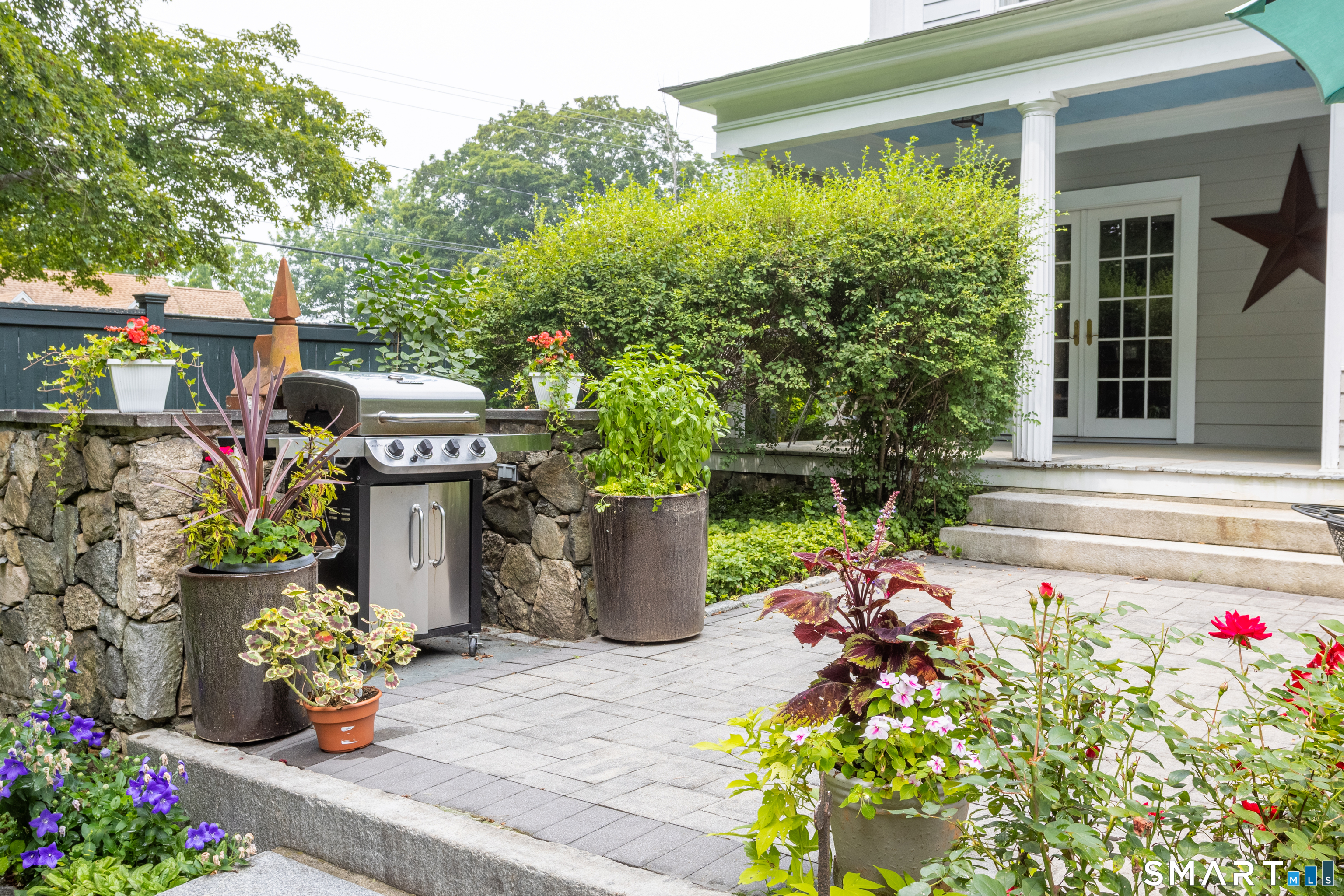 93 Toddy Hill Road Newtown, CT 06482 - Photo 8 of 41