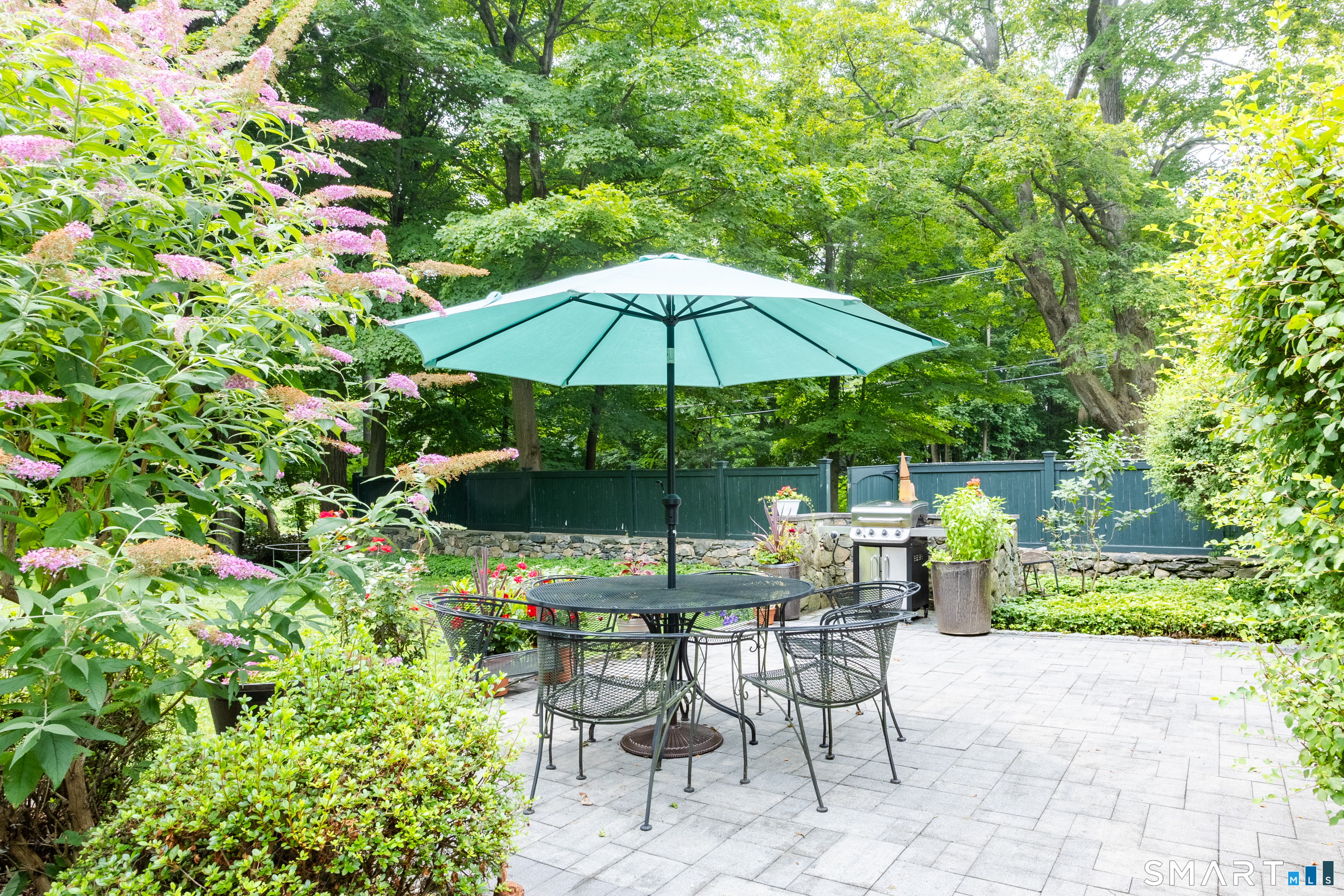 93 Toddy Hill Road Newtown, CT 06482 - Photo 9 of 41