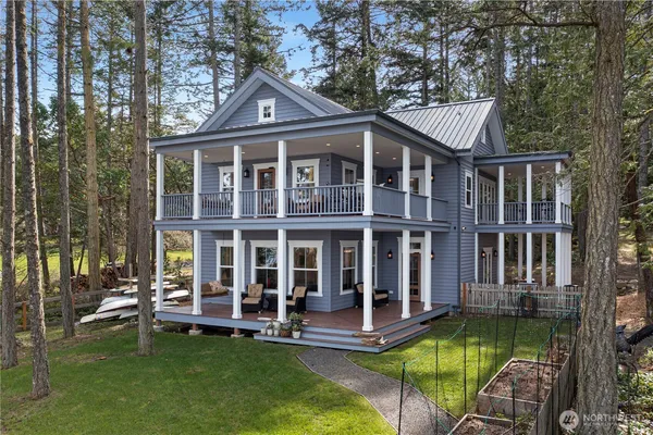 $3,500,000 | 1 & 2 Driftwood Shores, Friday Harbor, WA 98250