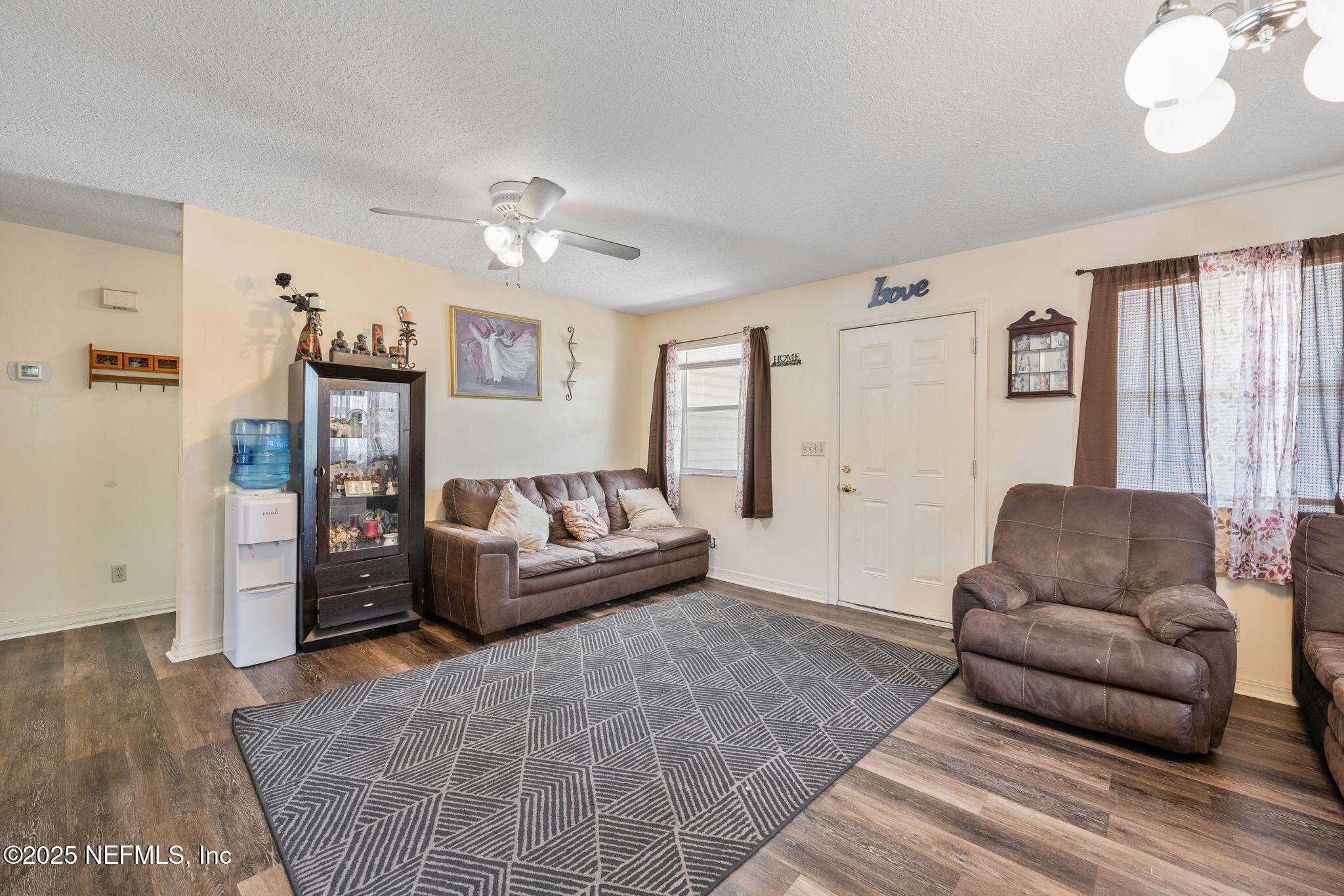 335 Riberia Street St. Augustine, FL 32084 - Photo 7 of 41 335_RS-10