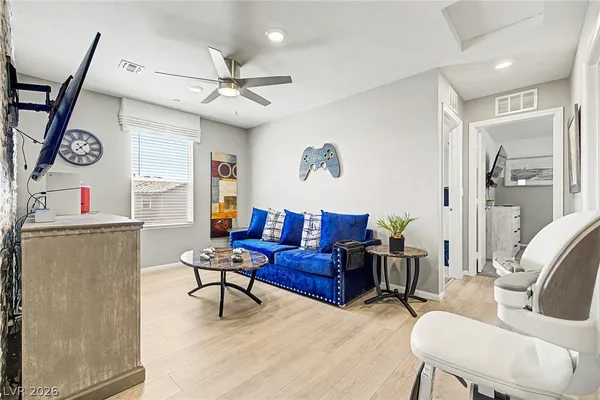 $393,000 | 7012 Coyote Mesa Street, North Las Vegas, NV 89086