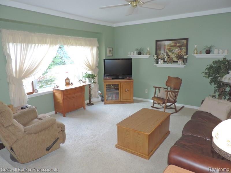 5429 West Lovejoy Road Fowlerville, MI 48836 - Photo 19 of 73 DSCN2160.JPG