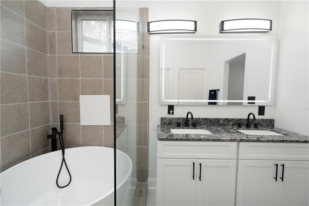 362 Roy Street Southwest Atlanta, GA 30310 - Photo 16 of 35