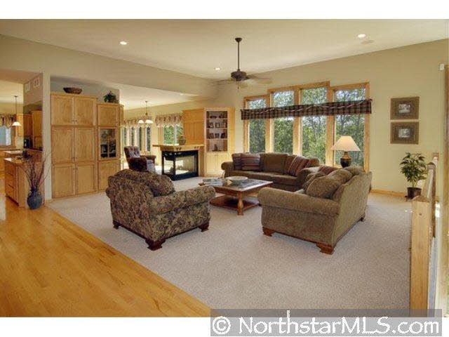 3970 Greystone Ridge Eagan, MN 55122 - Photo 3 of 10