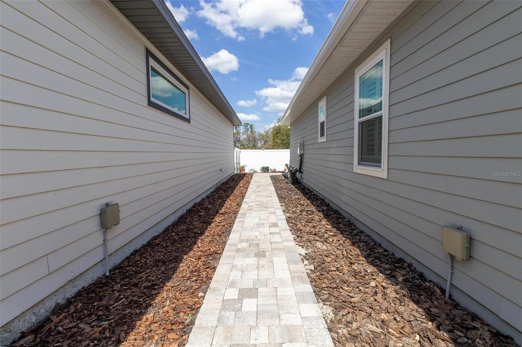 24616 Southwest 17th Place Newberry, FL 32669 - Photo 32 of 41