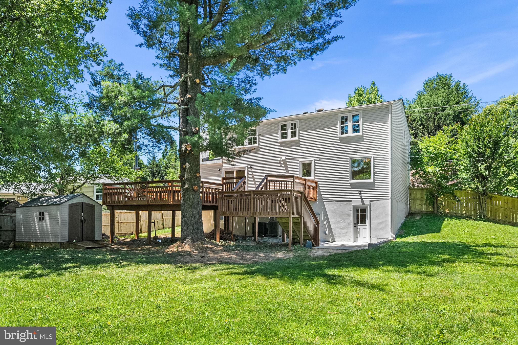 2851 Edgelea Road Vienna, VA 22181 - Photo 54 of 69