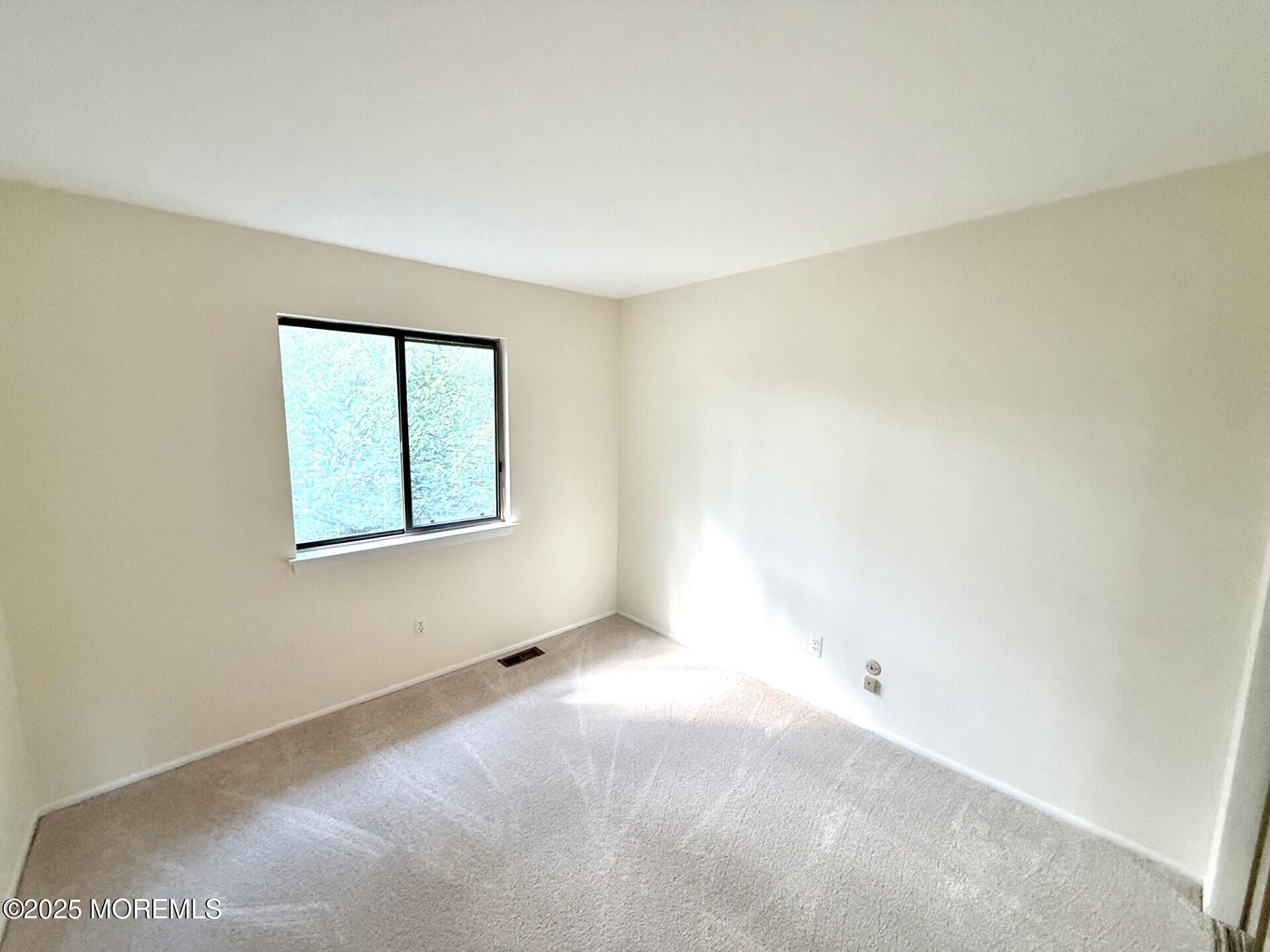 7 Cardinal Lane Howell, NJ 07731 - Photo 15 of 43 2nd bedroom