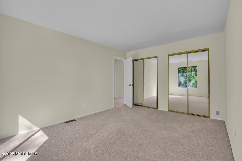 7 Cardinal Lane Howell, NJ 07731 - Photo 18 of 43 Primary Bedrm