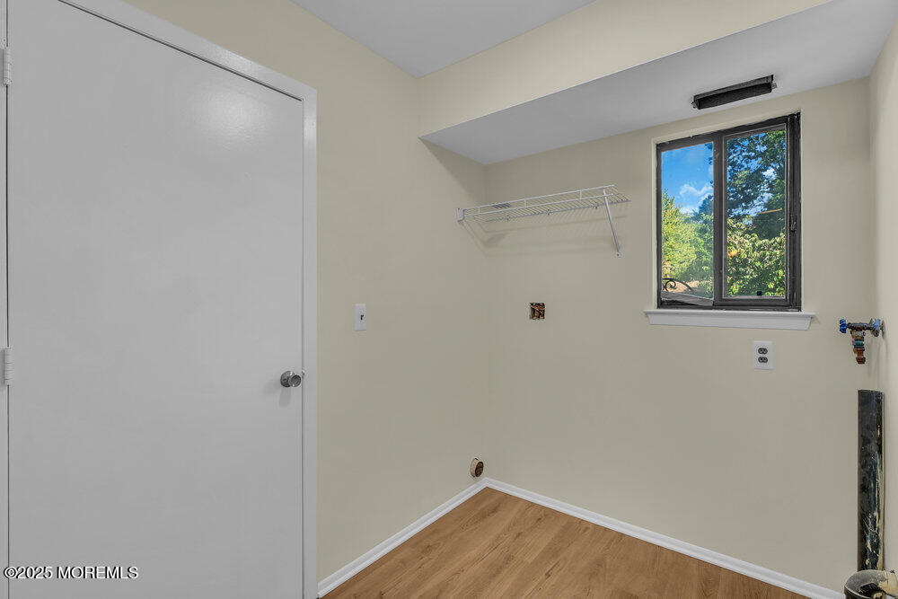 7 Cardinal Lane Howell, NJ 07731 - Photo 25 of 43 Utility room