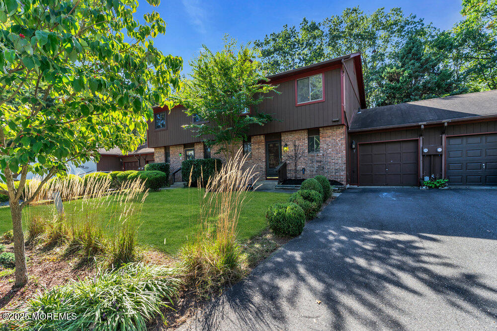 7 Cardinal Lane Howell, NJ 07731 - Photo 40 of 43 Front of home