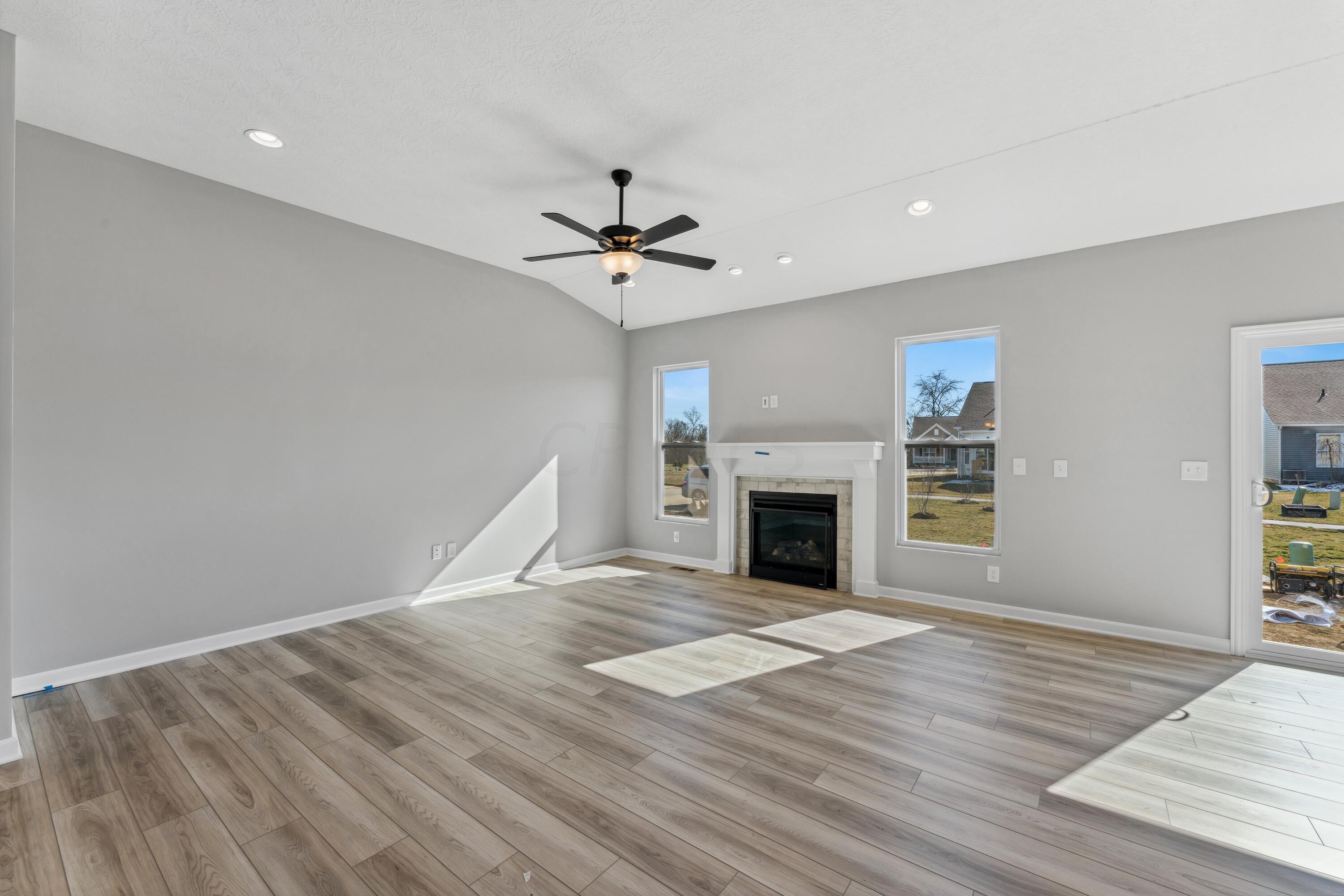 3113 Gelding Run Road Grove City, OH 43123 - Photo 15 of 31 Living Room