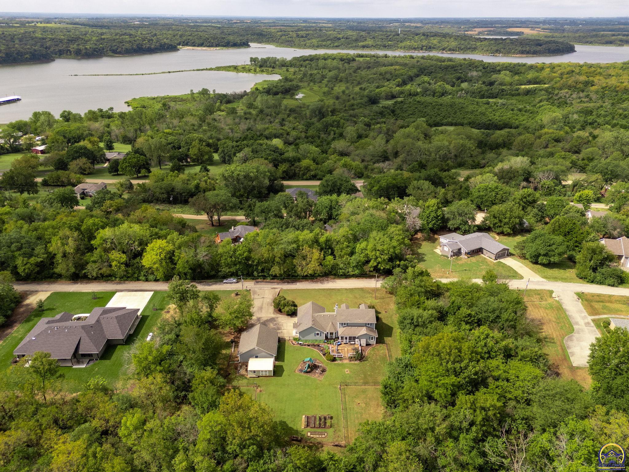 6288 Ridgeview Drive Ozawkie, KS 66070 - Photo 7 of 69 Gallery Image 7