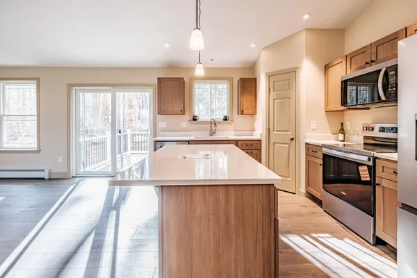$599,500 | 33 Woodbrey Lane, Standish, ME 04084