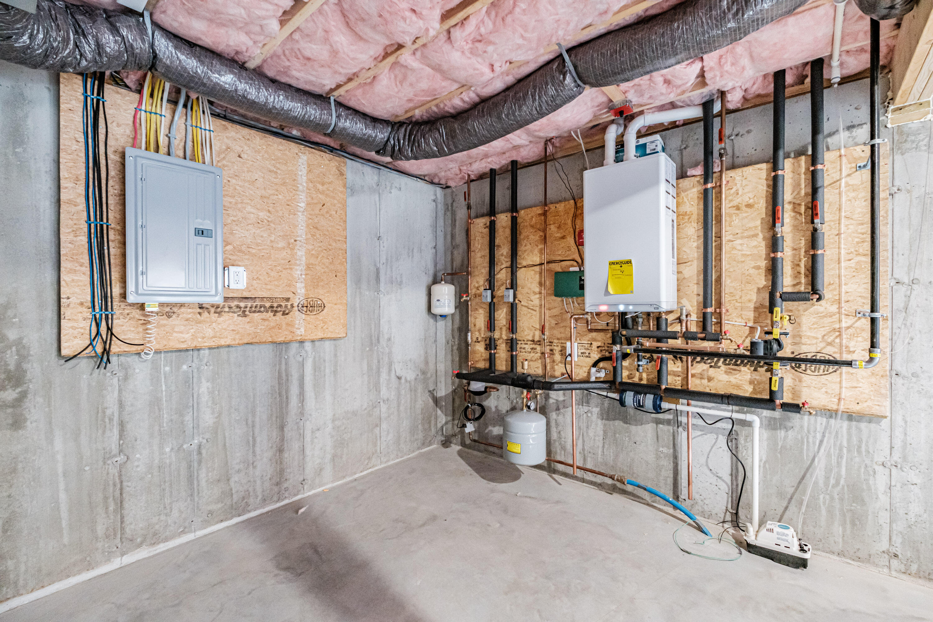 33 Woodbrey Lane Standish, ME 04084 - Photo 82 of 84 20251106gp-62054