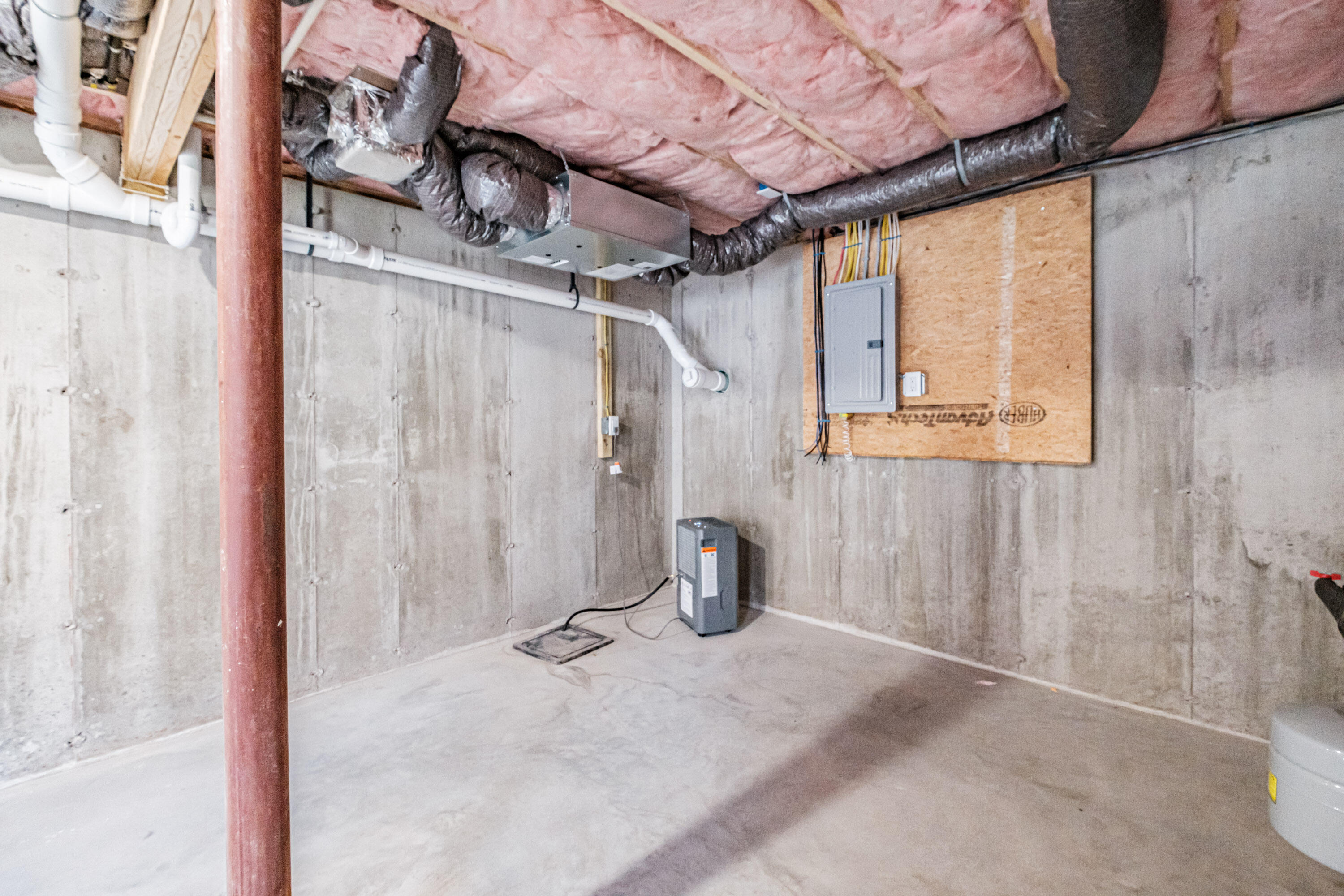 33 Woodbrey Lane Standish, ME 04084 - Photo 83 of 84 20251106gp-62055